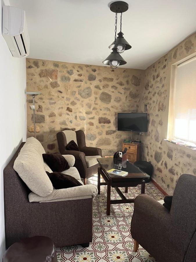 Casa Rural Las Pelliquerinas Almoharin エクステリア 写真