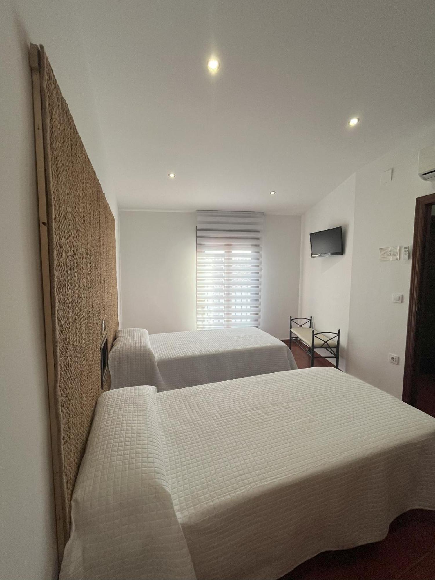 Casa Rural Las Pelliquerinas Almoharin エクステリア 写真